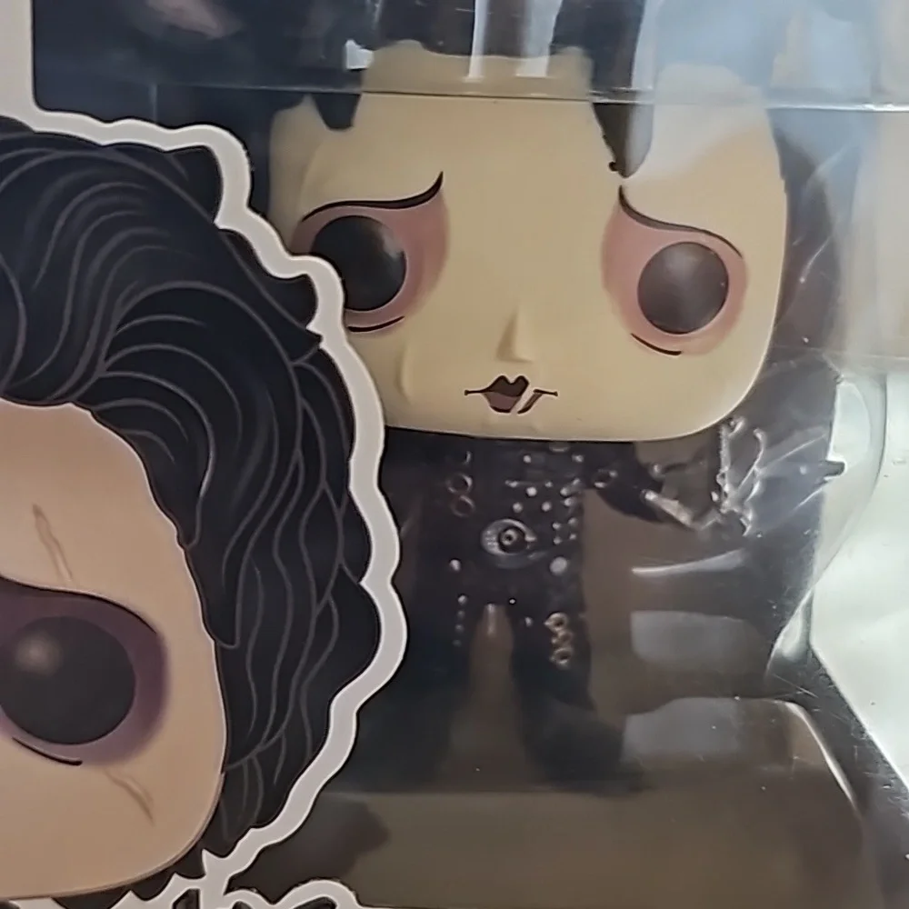 FUNKO POP EDWARD SCISSORHANDS - Picture 15 of 16